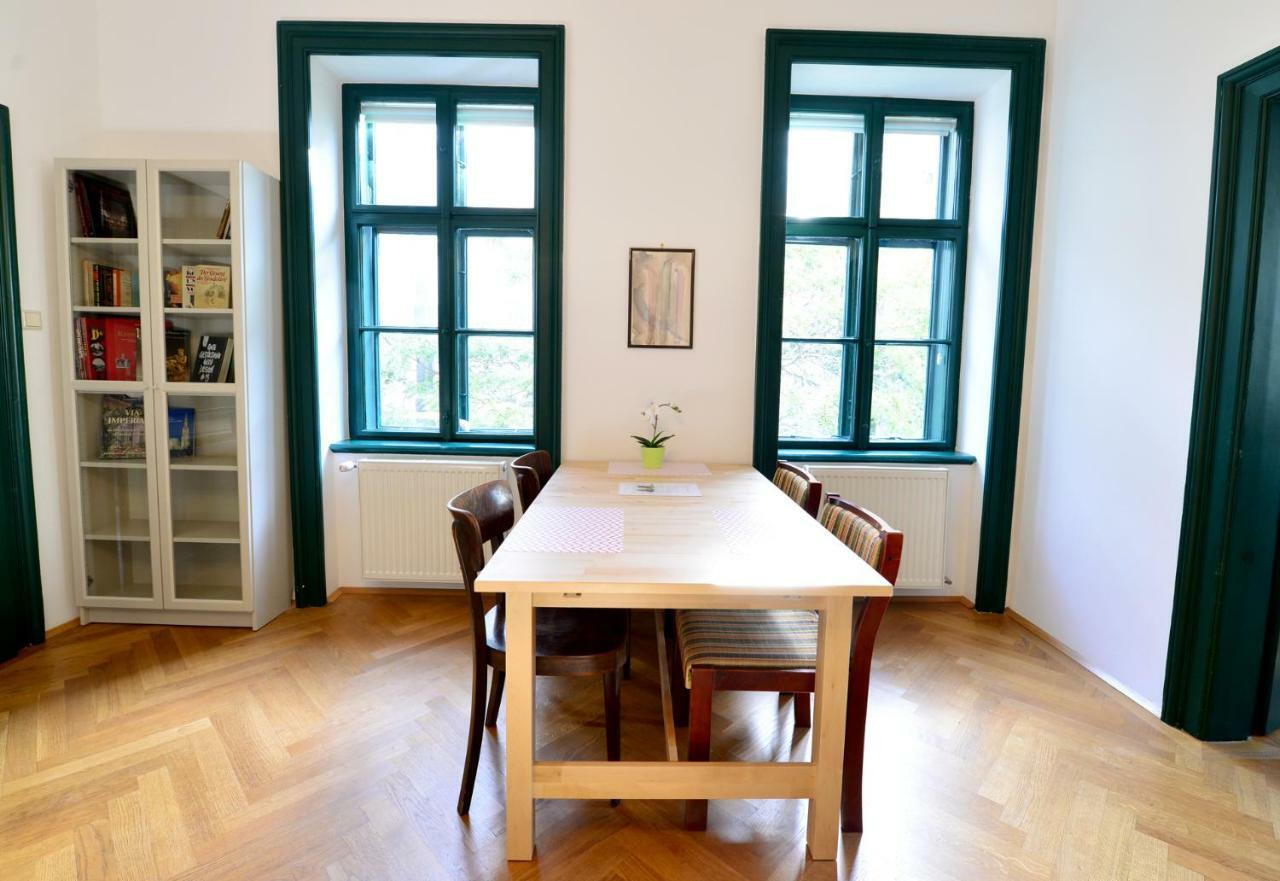 Quiet & Green, With Terrace Wien Exteriör bild