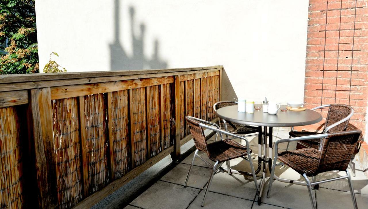 Quiet & Green, With Terrace Wien Exteriör bild